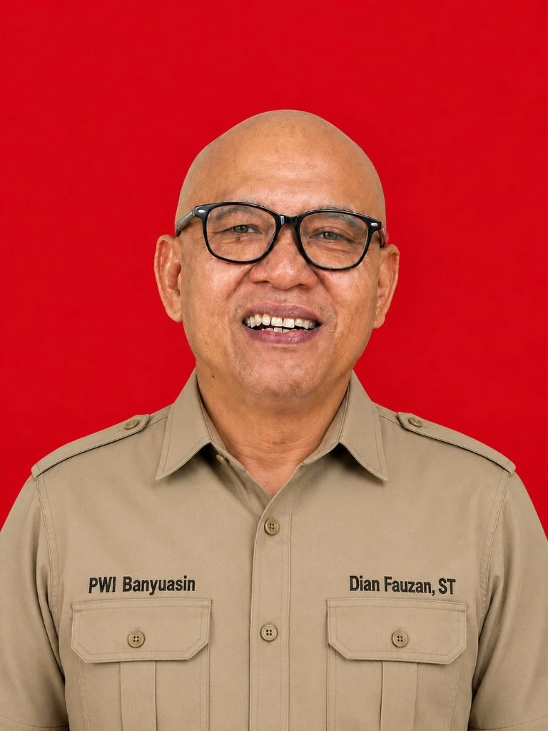 Dian Fauzen, ST